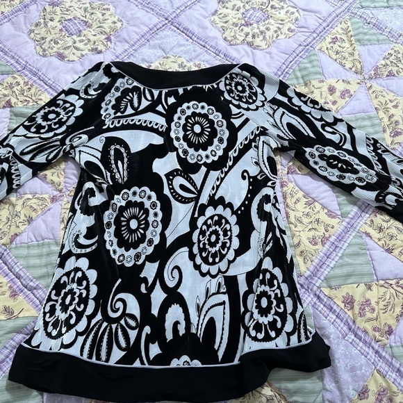 Covington Long sleeve Blouse Floral Large - Picture 2 of 3